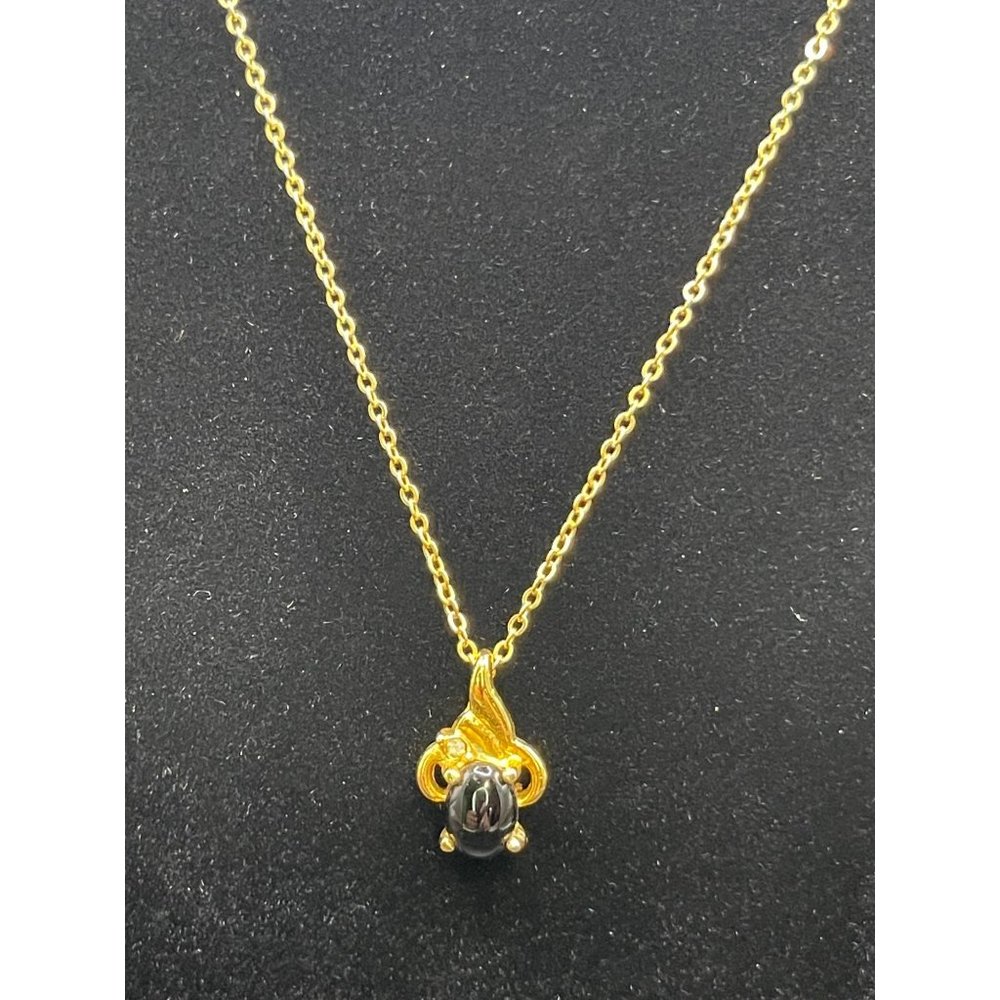 Gold Tone Faux Onyx and Clear Stone Pendant Necklace Length 18 Inches